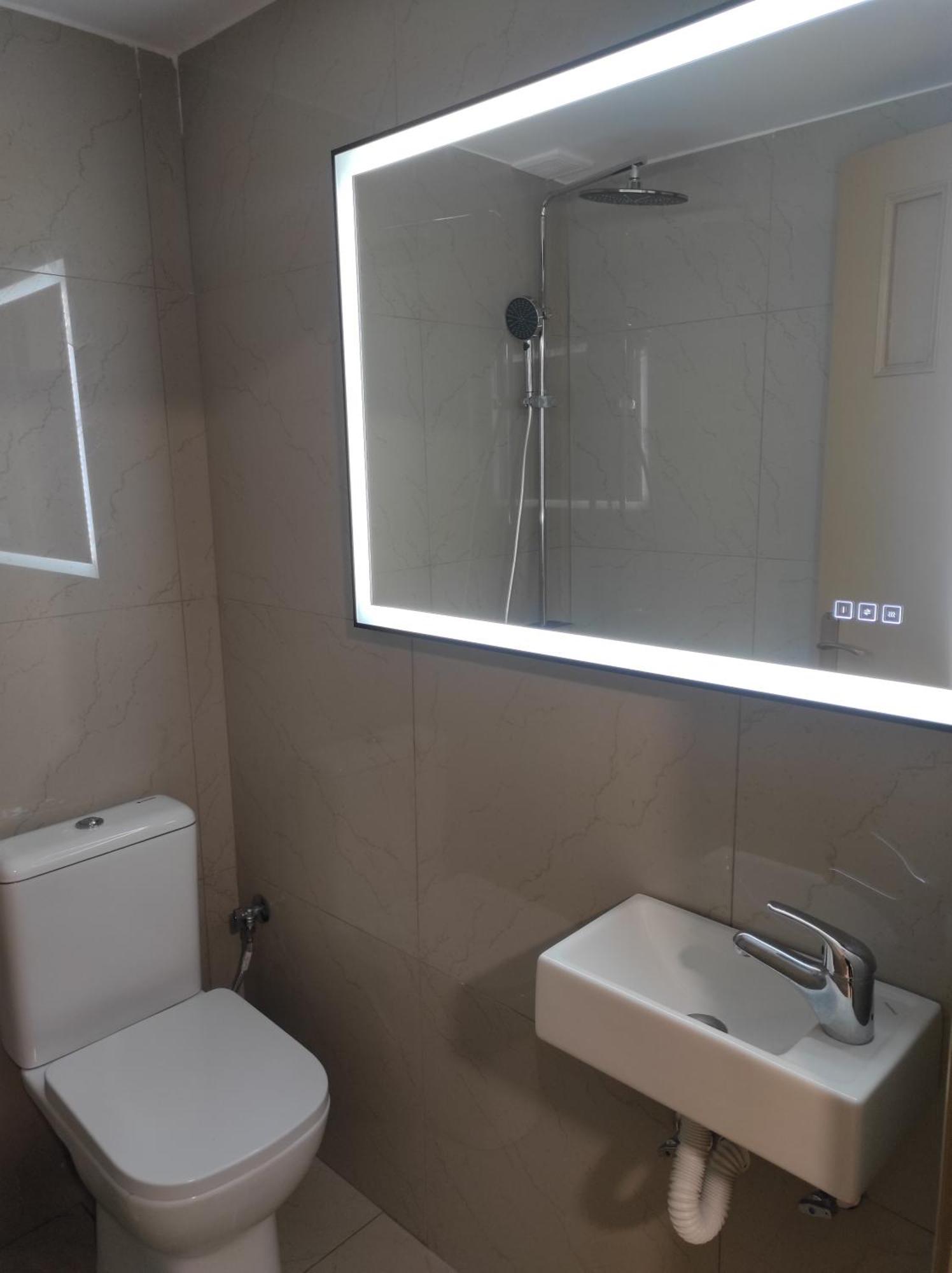 Johnson House Apartment Rafína Екстериор снимка