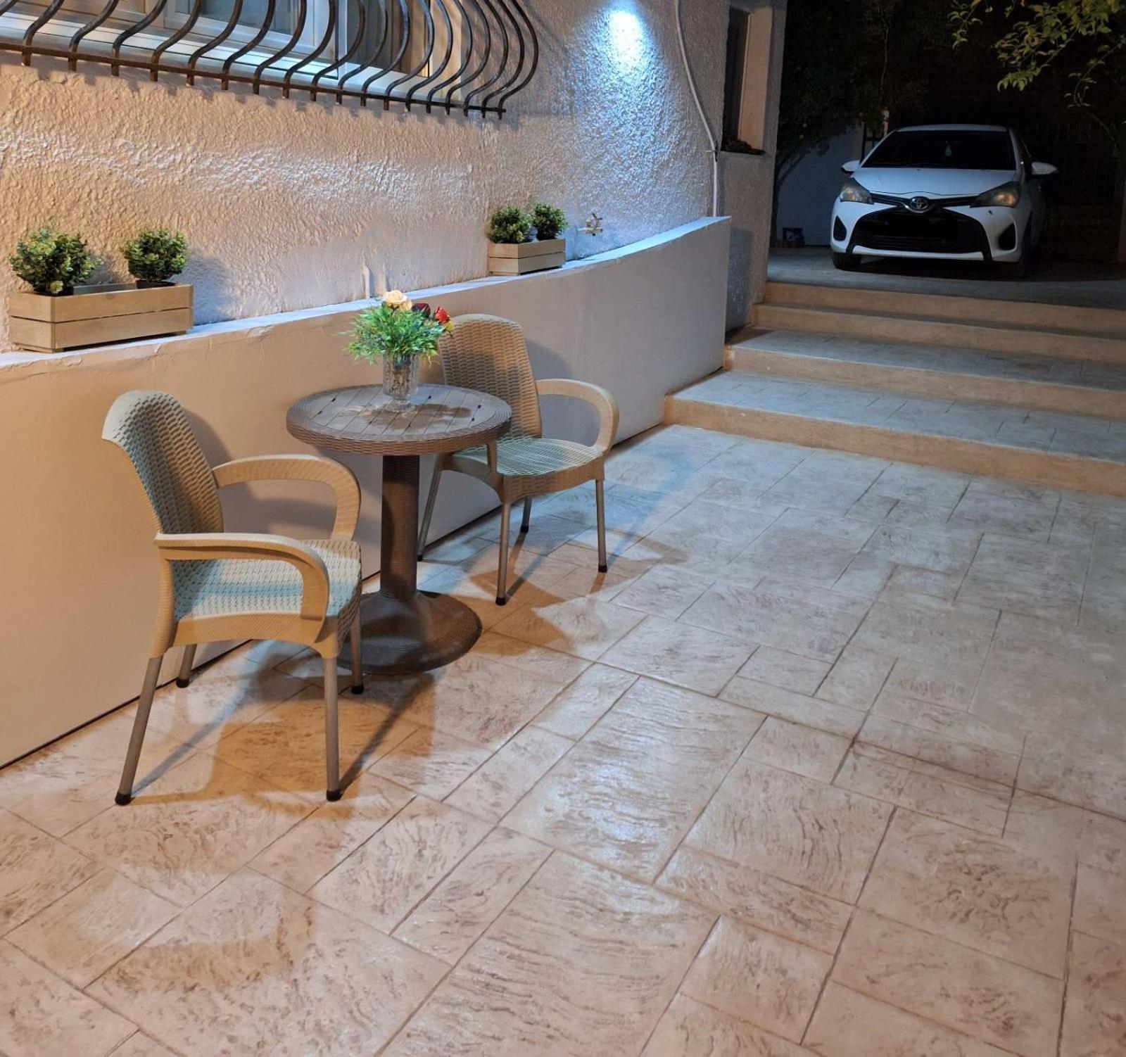 Johnson House Apartment Rafína Стая снимка