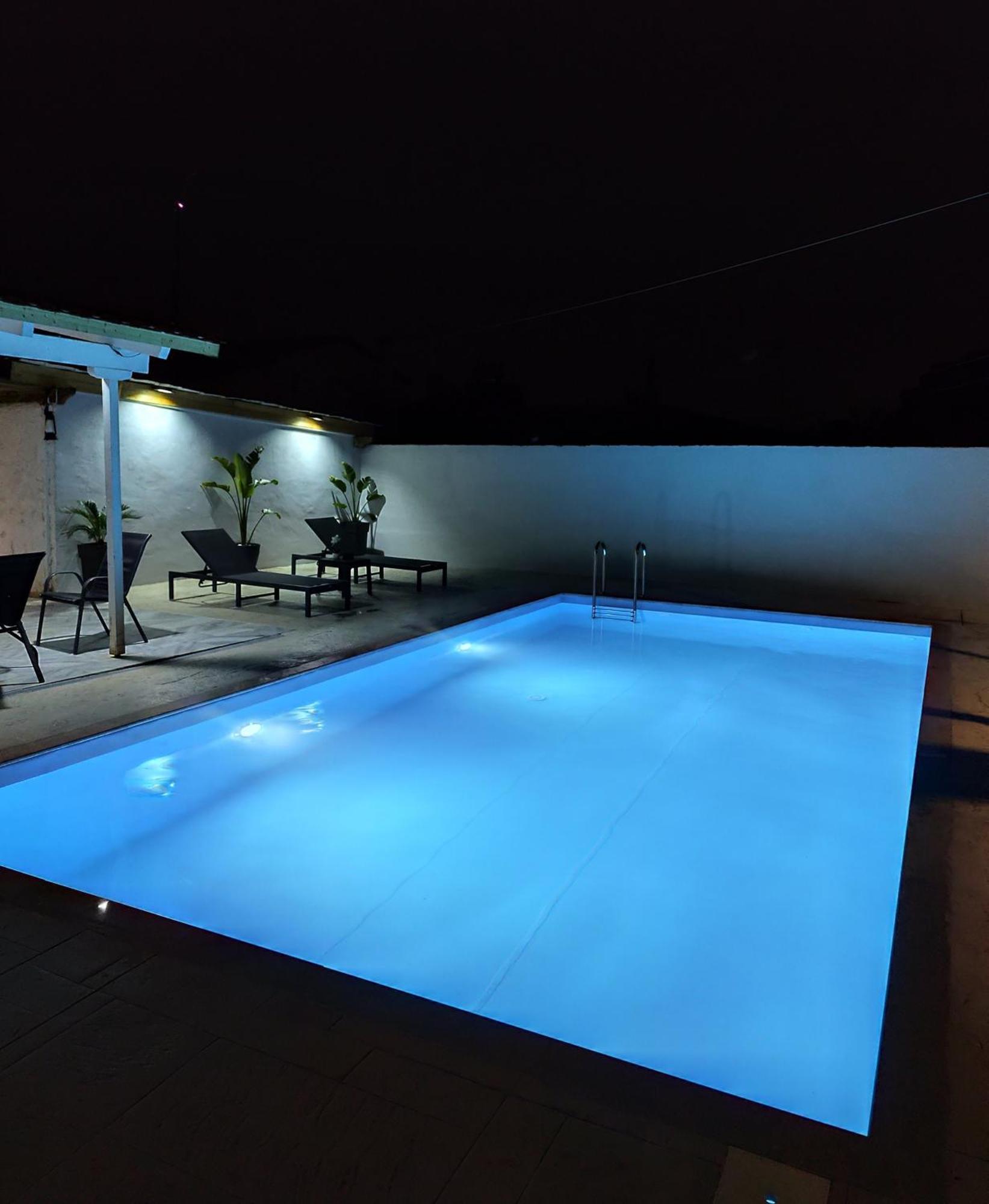 Johnson House Apartment Rafína Екстериор снимка