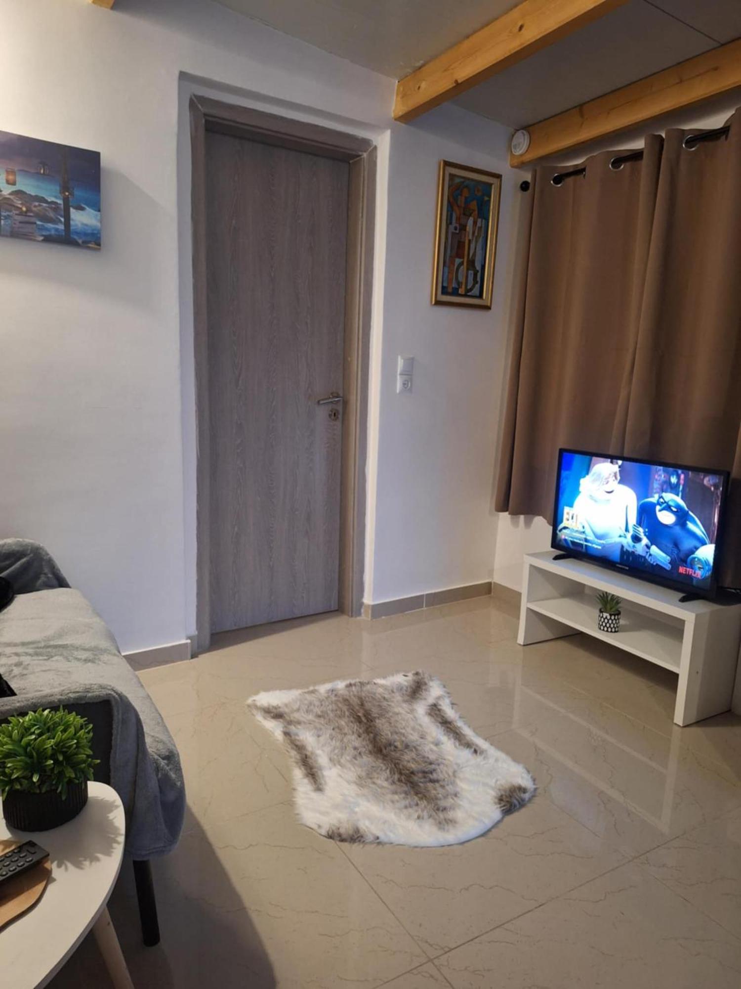 Johnson House Apartment Rafína Екстериор снимка