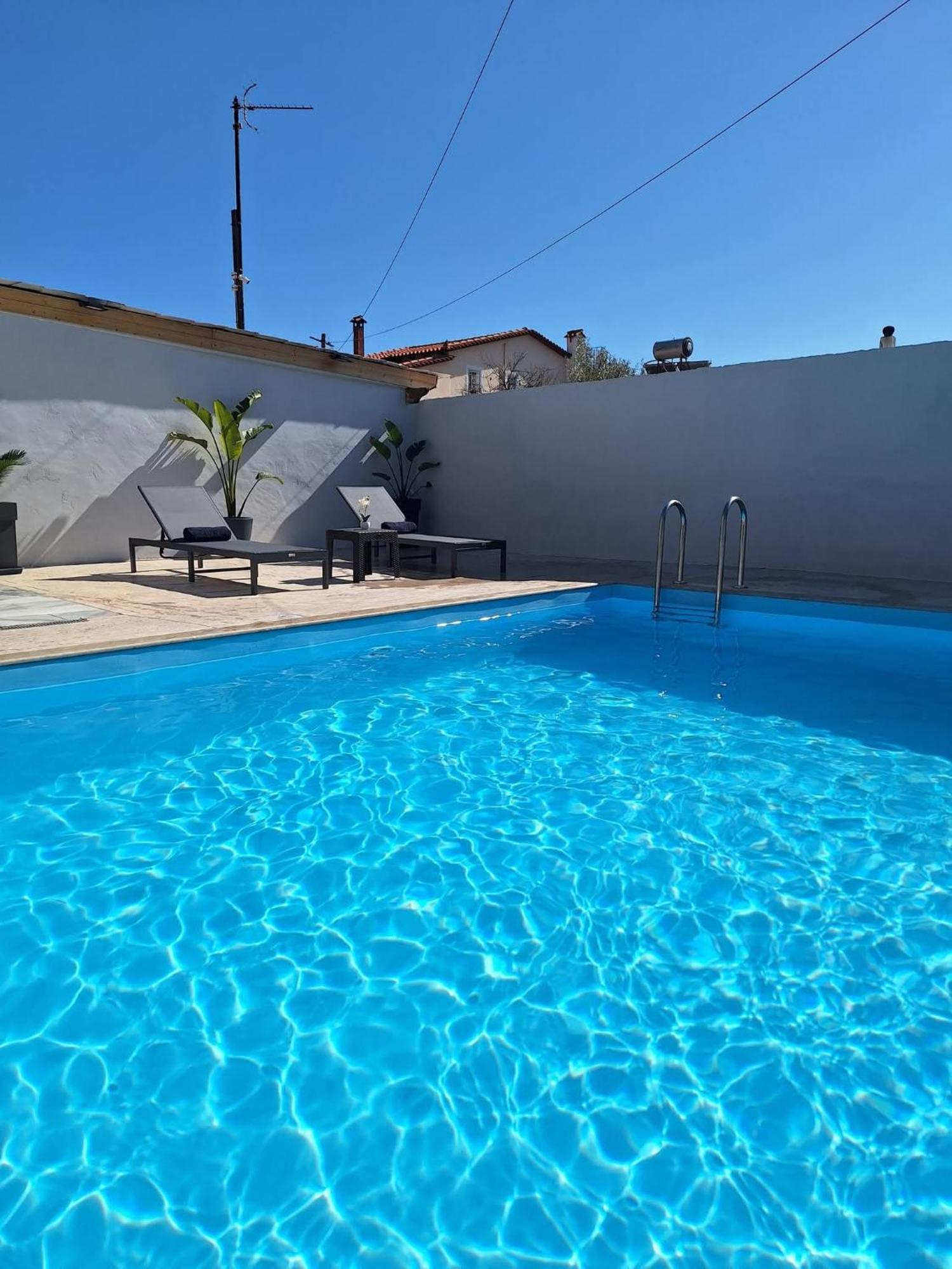 Johnson House Apartment Rafína Екстериор снимка